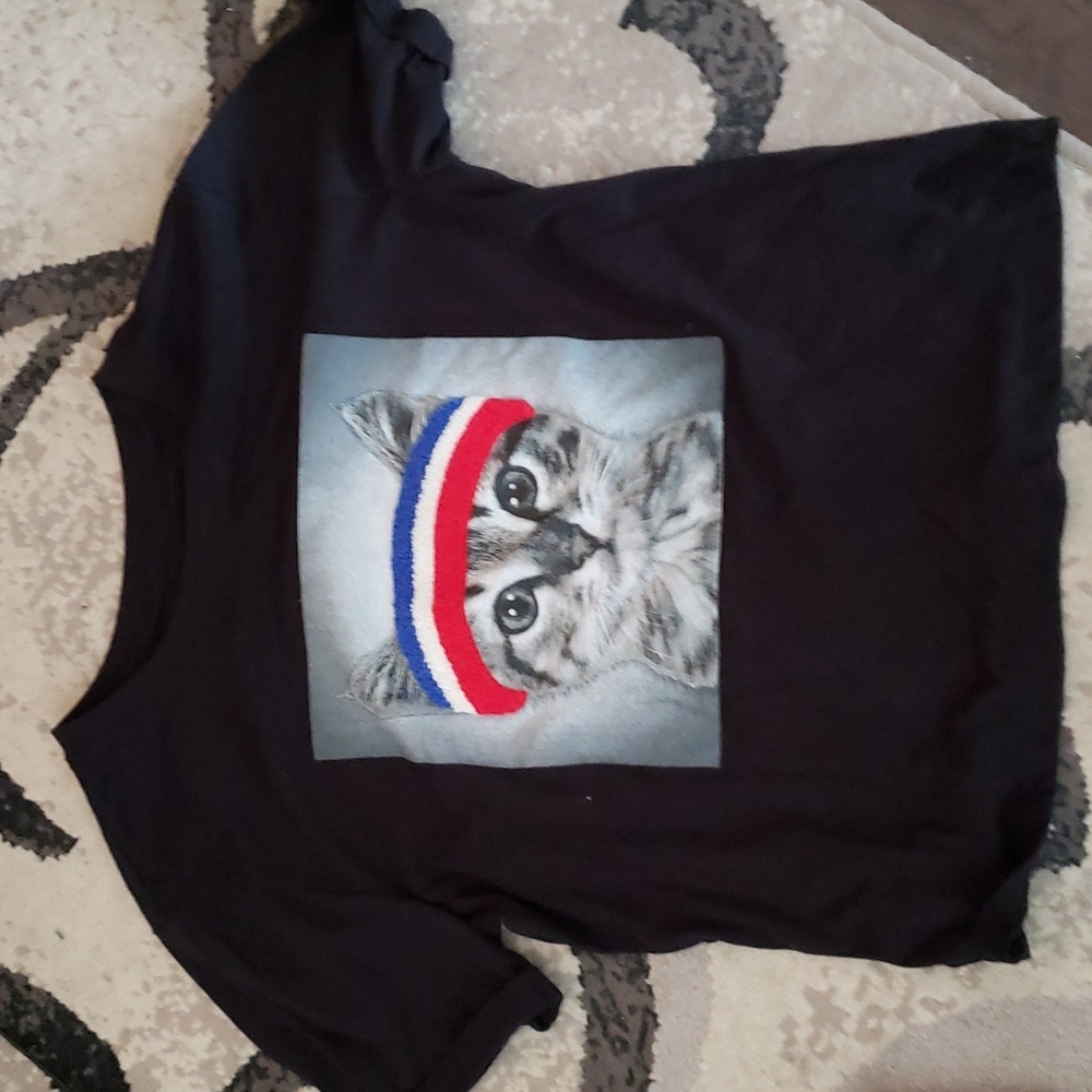 Zoe + Liv shirt
